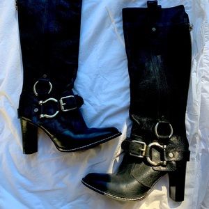 BCBG Max Azria women black boots in real  leather